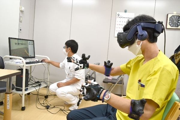 作業療法士が開発に携わった医療VR（Ulithes）体験